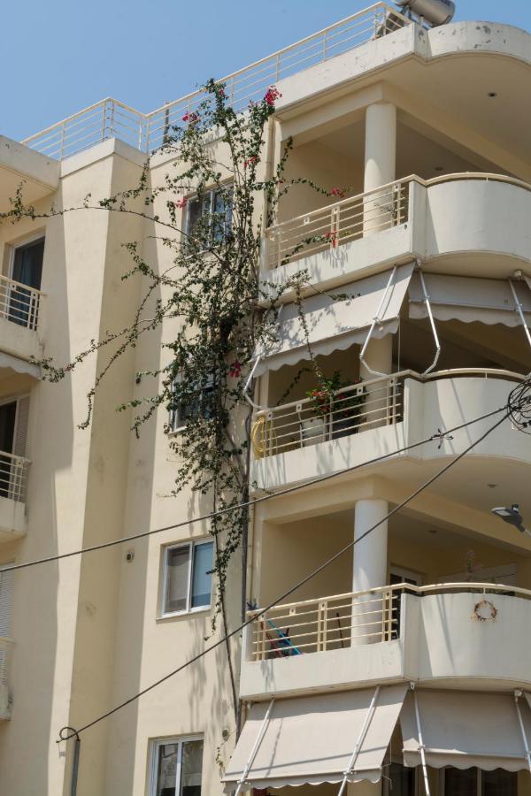 Nora'S Home Kalamata Esterno foto